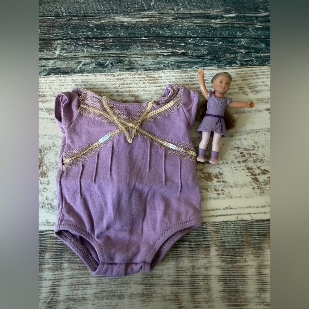 American Girl of the Year Doll ISABELLE Isabelle’s Purple Leotard + Mini Doll